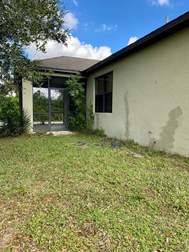 LEHIGH ACRES Stunning open concept 3 bed... House Rental in Lehigh