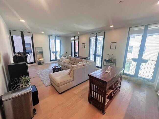 Foto del edificio - 9-11 Burney St