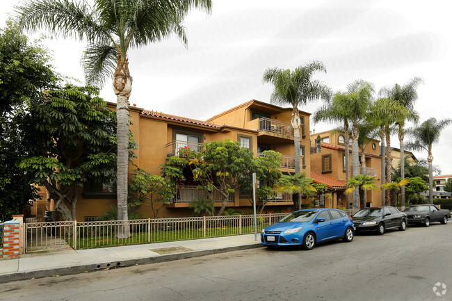 Primary Photo - 1509 Stanley Ave