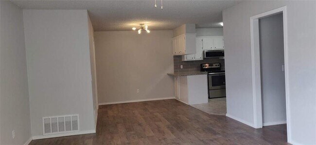 Foto del edificio - 1109 Parkview Dr