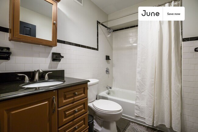 Foto del edificio - 356 W 39th St