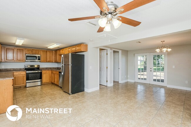 Building Photo - 1405 N Lake Shipp Dr