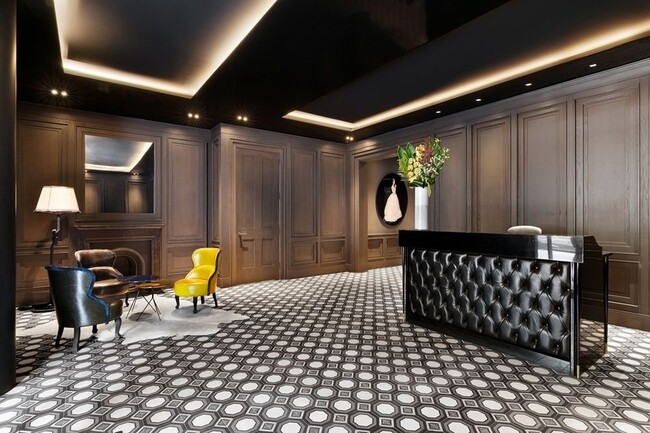 Building Photo - 2-Bedroom Condo in Soho
