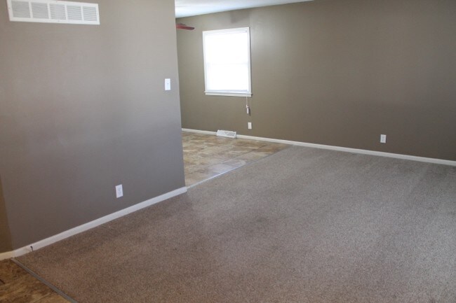 Foto del edificio - 8313 E 85th Ter