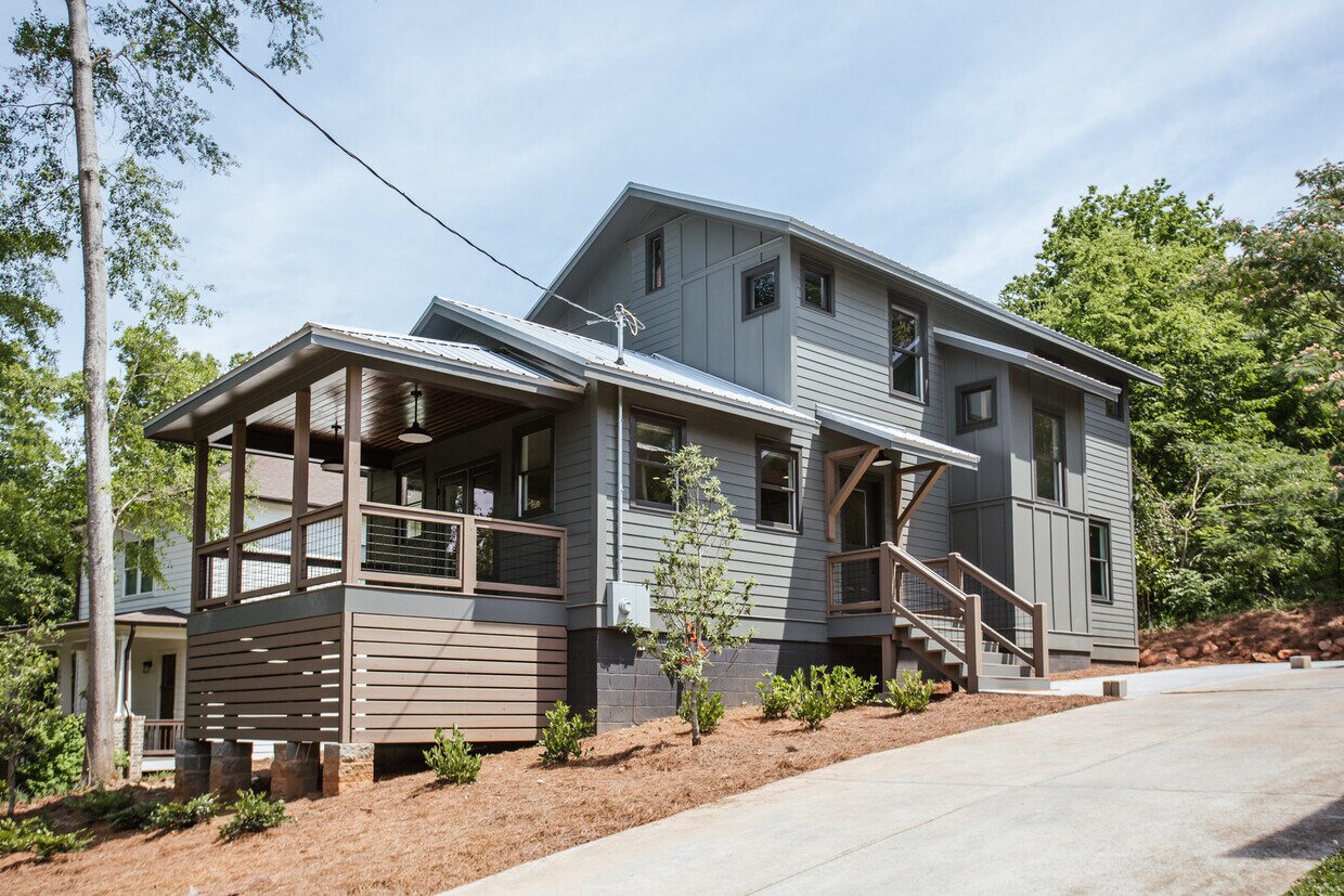 Photo - 132 Flint St (Athens, GA)