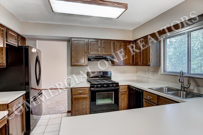 Building Photo - 4 Bedroom Home in Powell