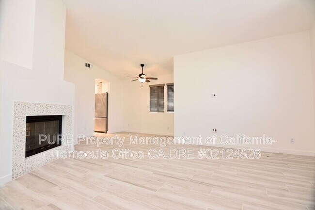 Foto del edificio - 40442 Clybourne Cir