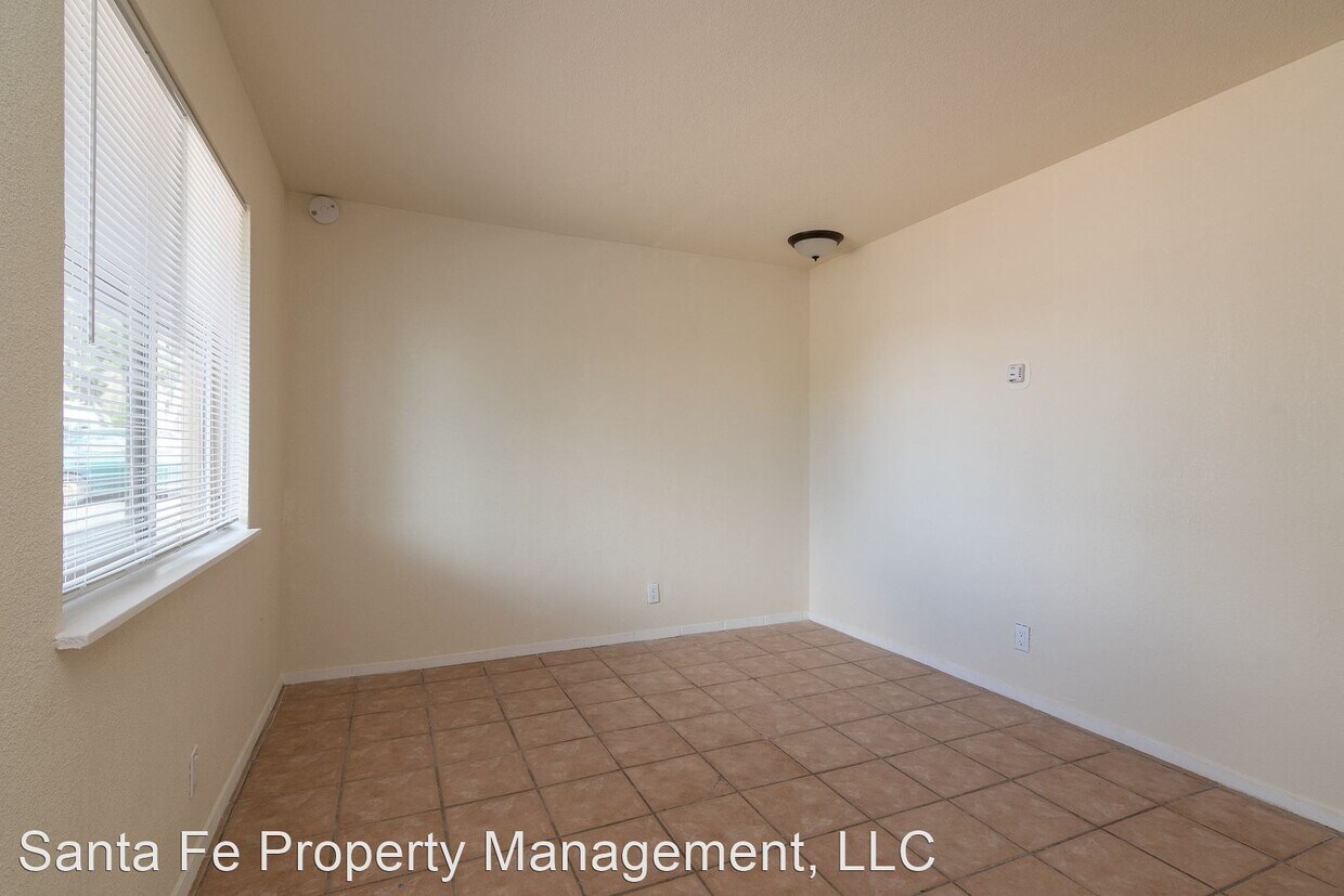 Foto principal - 3230 Rufina St