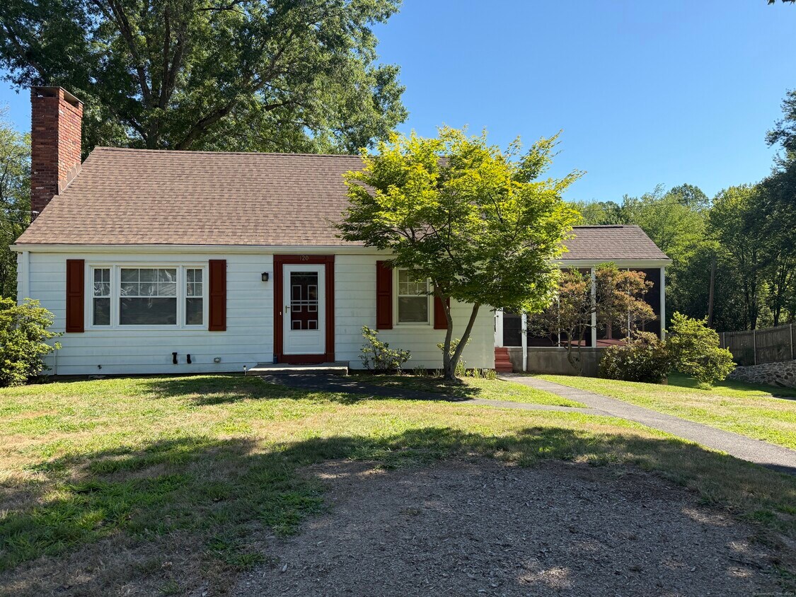 Primary Photo - 120 Pansy Rd
