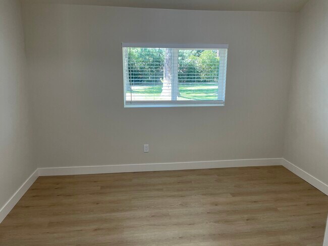Building Photo - 4400 Fair Oaks Blvd