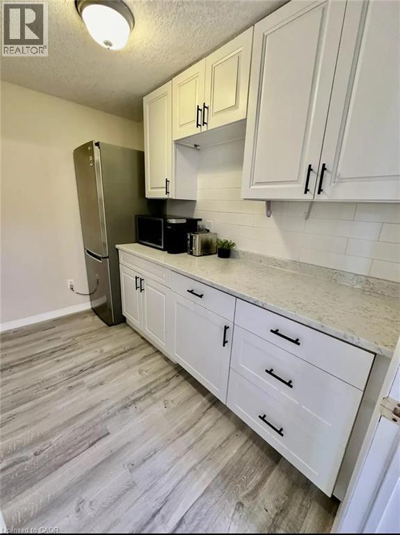 Photo du bâtiment - 226 Scott Rd