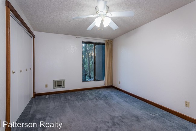 Building Photo - 1 br, 1 bath House - 7210 Valle Ave.
