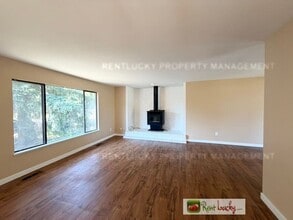 Building Photo - 2516 S 284th St