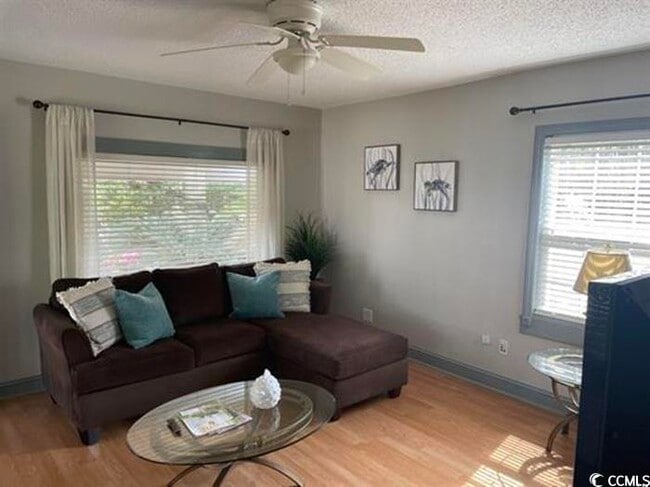 Building Photo - 414 36th Ave N