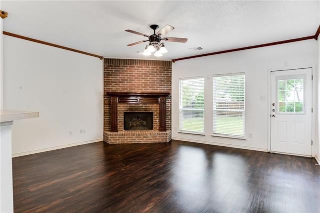 Building Photo - 304 Ambrose Dr