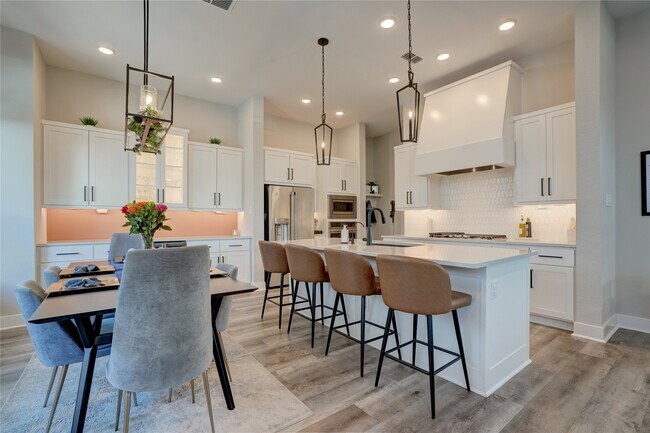 Foto del edificio - 3603 Kensington Gdns Ln