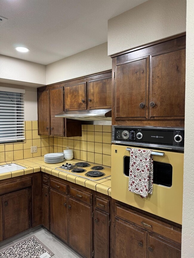 Foto del edificio - 497 E North Way