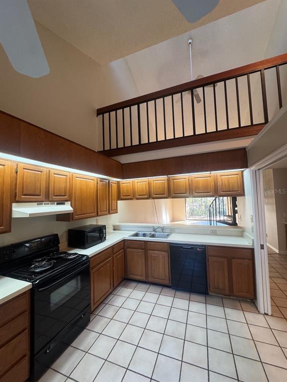 Building Photo - 40 Austin Pl