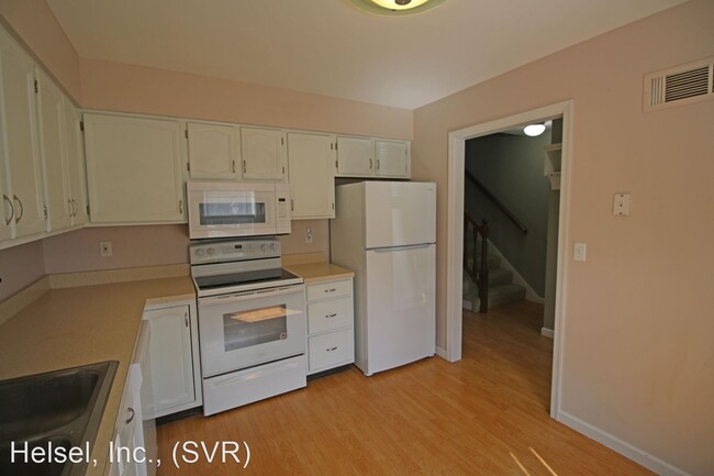 Building Photo - 2 br, 2.5 bath House - 654 Allenview Drive