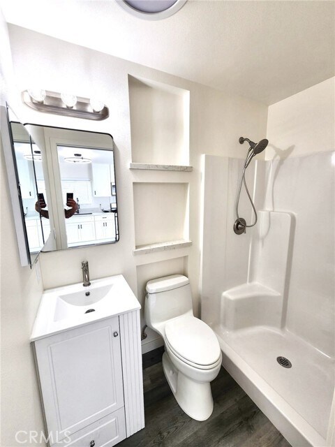 Foto del edificio - 1104 Williamson Ave