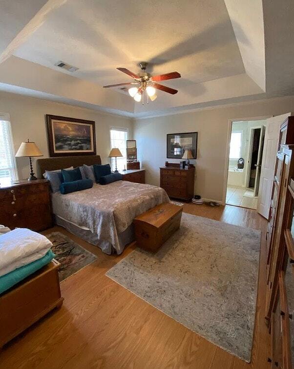 Foto del edificio - 5010 Emerald Isle Ct