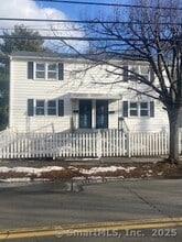 Building Photo - 330 S Cherry St