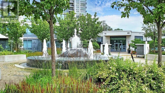 Photo du bâtiment - 75 N Park Rd