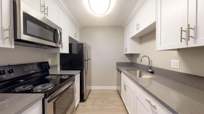 Interior Photo - Fleetwood - Luxurious apartment home with ...