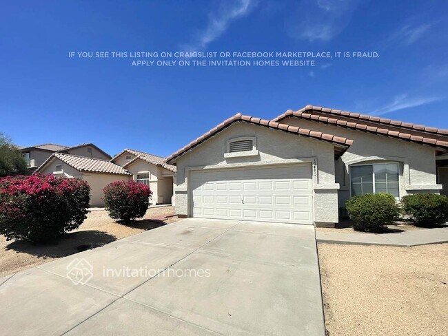 Building Photo - 15440 W Gelding Dr