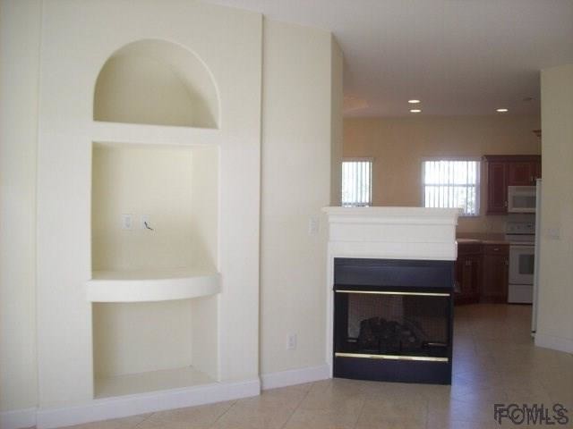 Building Photo - 20 Woodfield Dr