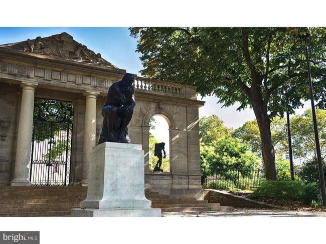 Foto del edificio - 2200 Benjamin Franklin Pkwy
