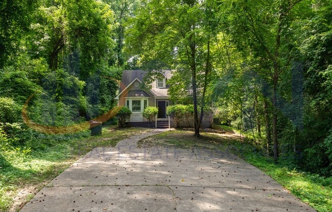 Building Photo - Charming 3-Bedroom, 3-Bath Home in Durham ...
