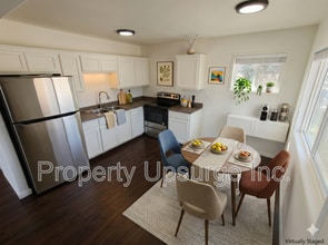 Building Photo - 2405 Old Eureka Way