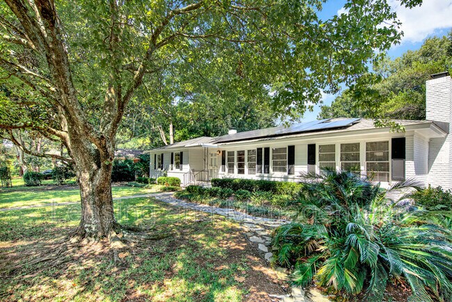 Foto del edificio - 1154 Winborn Dr