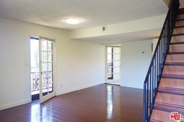 Building Photo - 4313 Russell Ave