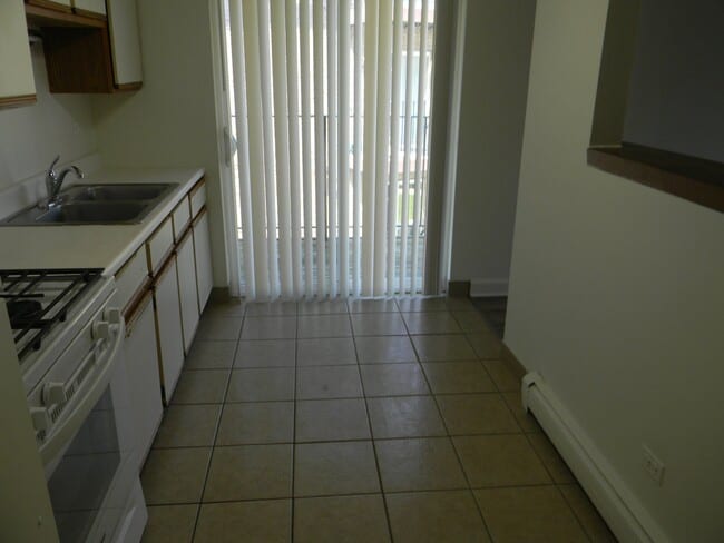 Building Photo - 1310 S Sir Galahad Ln