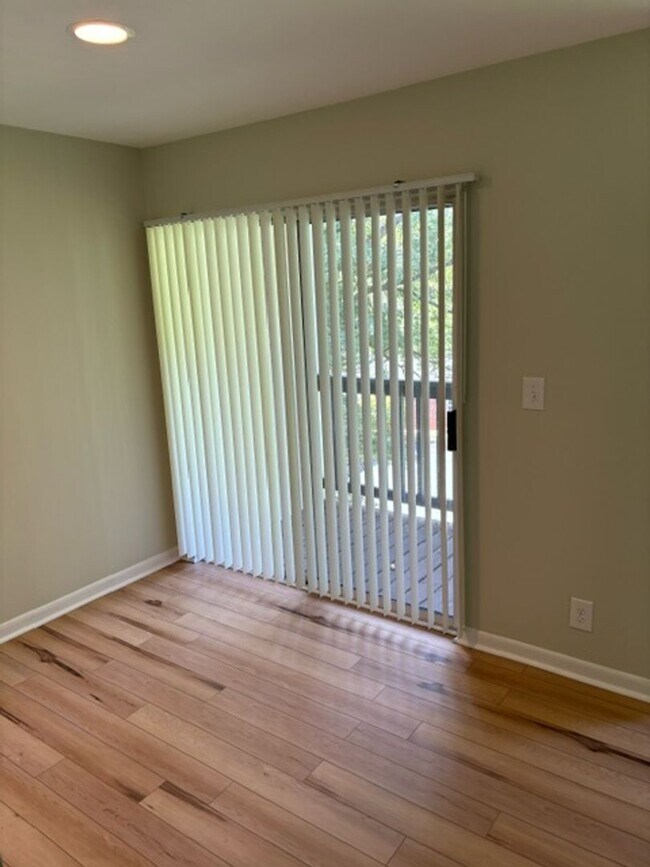 Foto del edificio - Great 1BR/1BA Unit in Cedars Court!