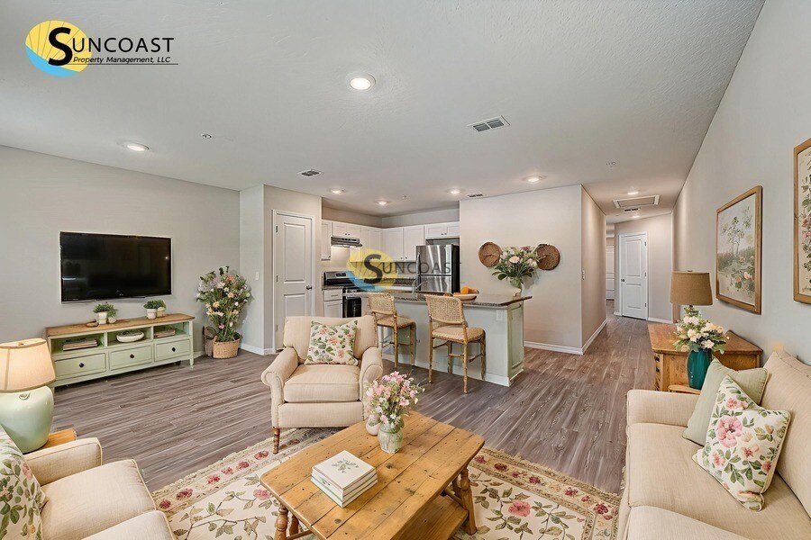 Foto principal - 9604 Hood Rd