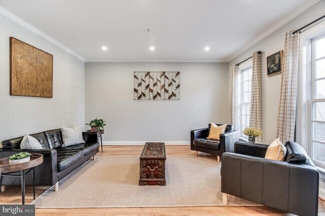 Foto del edificio - 7802 Hidden Meadow Terrace