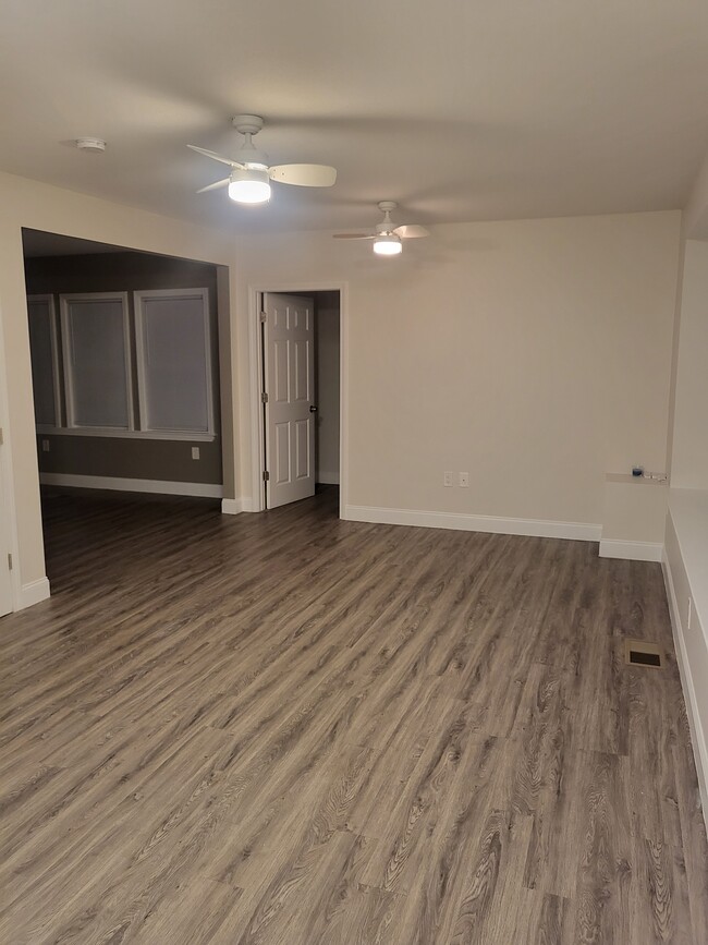 Tv room - 9 Glenrose Rd