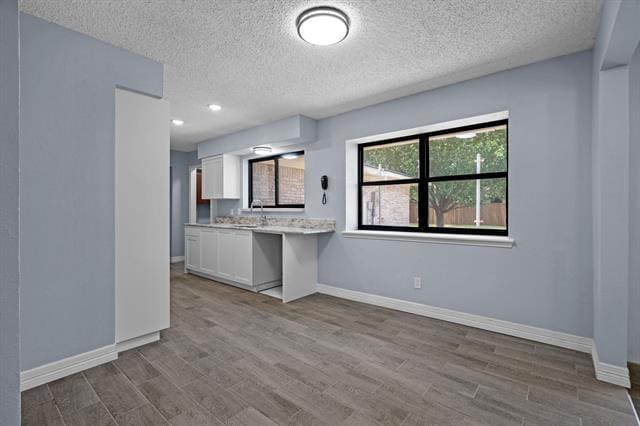 Building Photo - 1801 Ridgecrest Dr