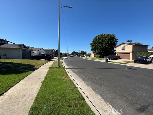 Foto del edificio - 16763 Daisy Ave