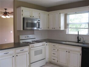 Building Photo - 3008 Levi Ln