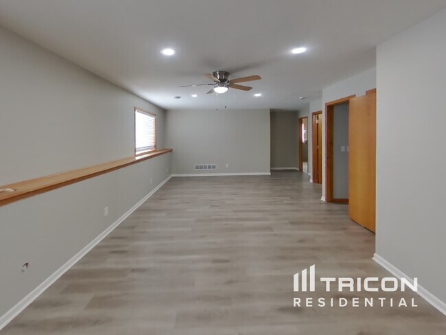 Foto del edificio - 9996 Park Pl Dr