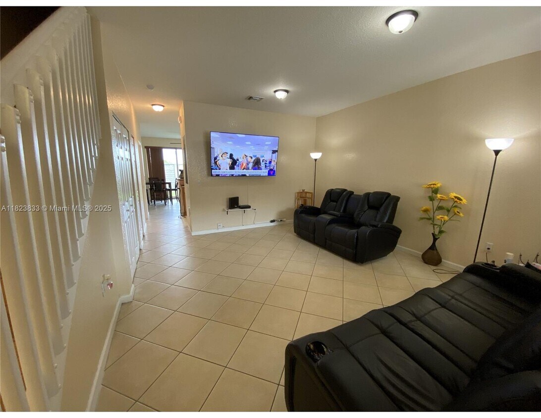 Foto del edificio - 12010 SW 268th St