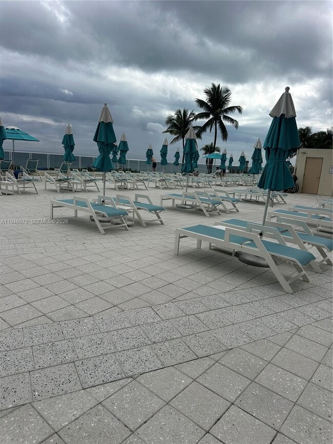 Foto del edificio - 2501 S Ocean Dr