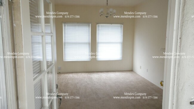 Foto del edificio - Charming 1 bd/ 1 bth Apartment Home in Hil...
