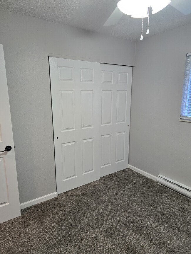 Fotografía del edificio - 5856 Acres Rd