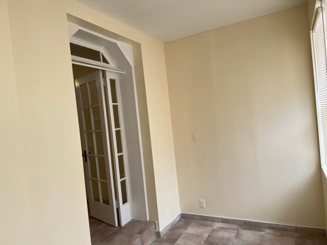 Foto del edificio - 28-44 38th St