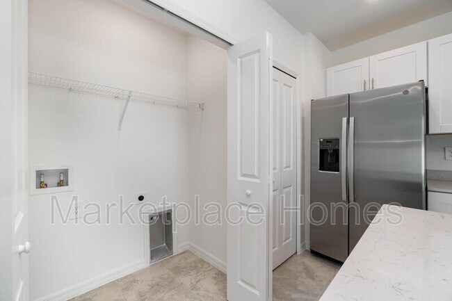 Building Photo - 10447 Bradmore Rd